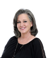 Kim Capps Headshot Order